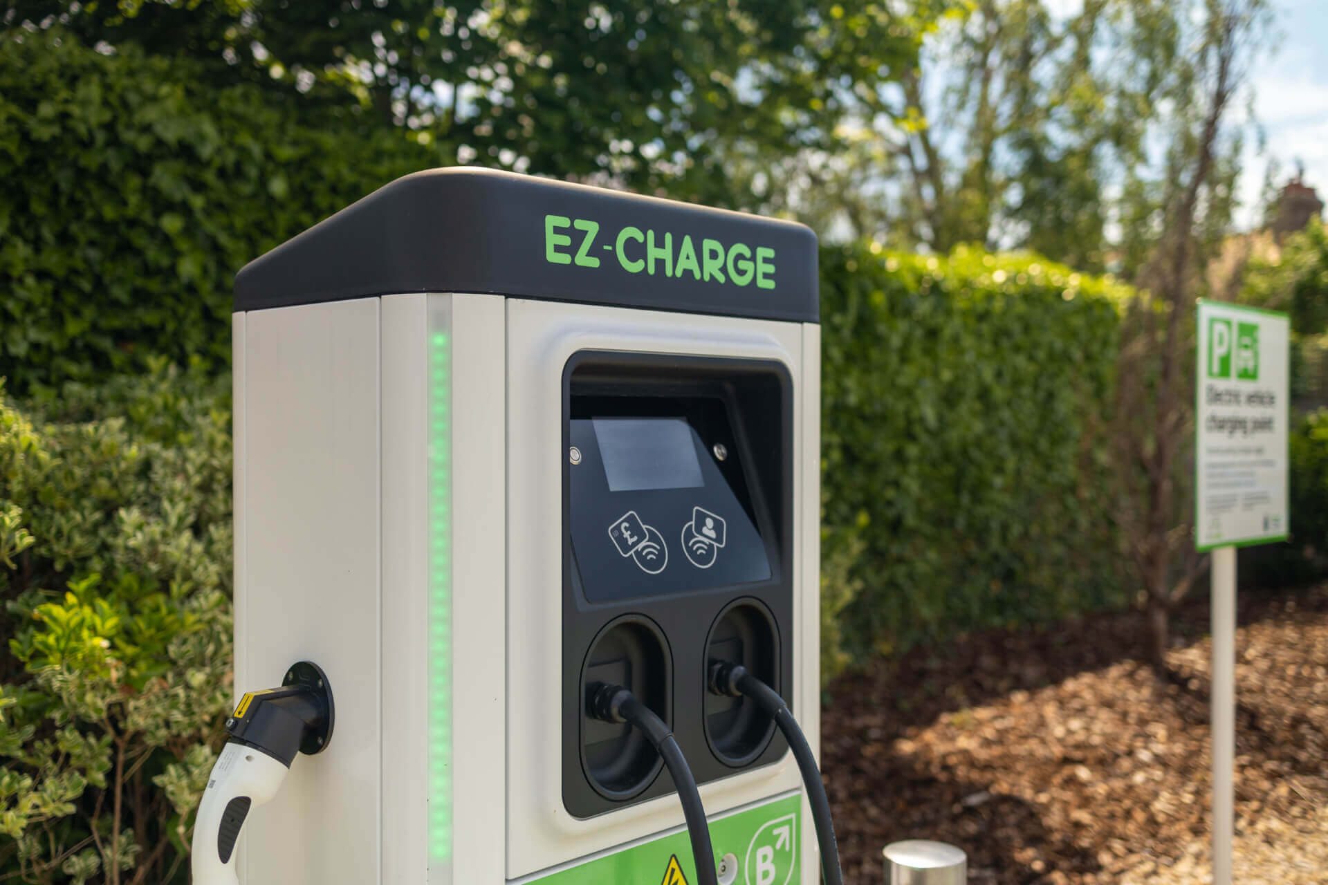 EZCharge signs 10year EV Charging Contract